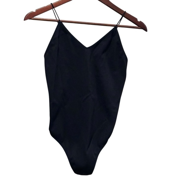 (Sold)Colsie Black Bodysuit Ribbed Stretchy Spaghetti Strap Women’s Size Large - Picture 1 of 7